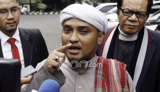 MUI Diminta Dorong Pemerintah Bubarkan PSI