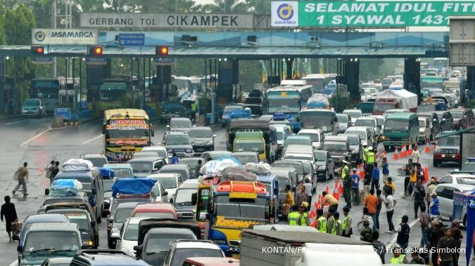 Mengapa Jakarta Macet Parah &amp; Penuh Penduduk &#91;Belajar Dari Arus Mudik&#93; 