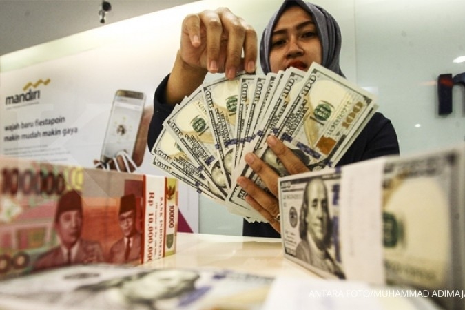 Rupiah terpukul 13.800/dollar AS, IHSG terkapar