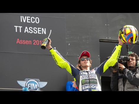 Rossi Juara MotoGP Assen !