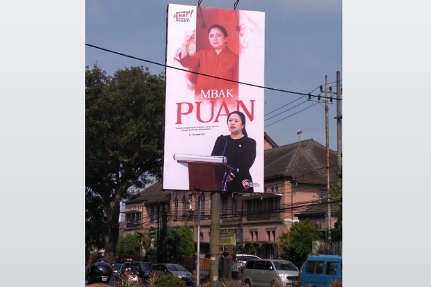 pasang-baliho-puan-maharani-di-surabaya-pdip--tes-ombak--untuk-2024