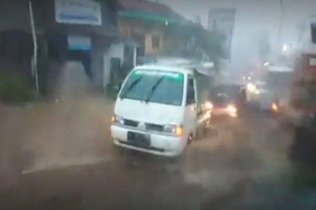 Gara-gara Cemburu, Warga Tomohon Dibacok Parang Saat Belanja di Pasar Bersehati