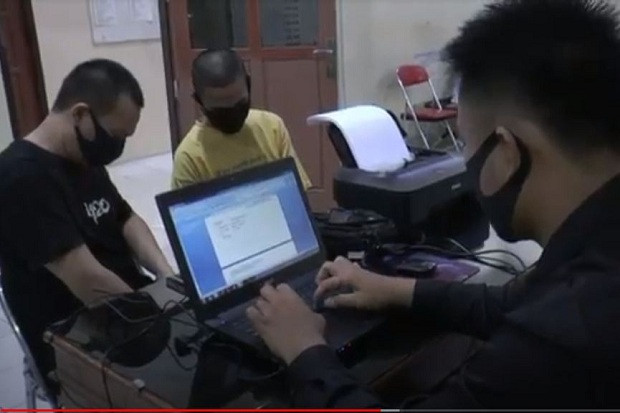 2-oknum-pns-oku-selatan-dibekuk-saat-pesta-sabu