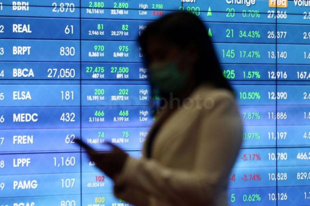 Awal Pekan IHSG Diprediksi Bertaji, Amankan 5 Saham Ini