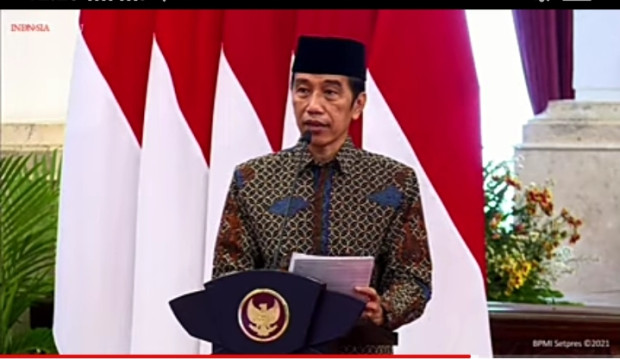 jokowi-sebut-covid-di-pulau-jawa-melandai-di-luar-jawa-naik