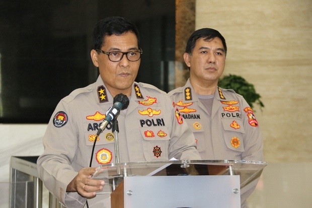 Mantan Bupati Kutai Timur dan Istrinya Dijebloskan ke Lapas Tangerang