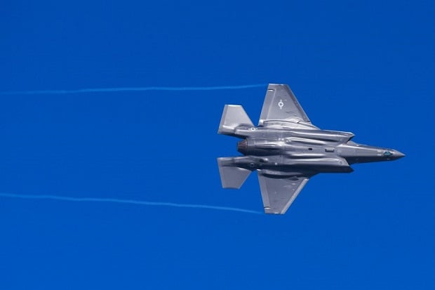 Jet Tempur Siluman F-35 Amerika Kecelakaan Gara-gara Roda Pendaratan Tak Fungsi