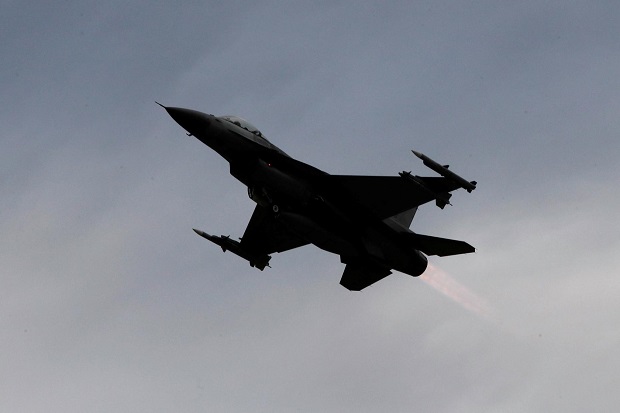 Taipei Bermanuver dengan F-16 dan Rudal: China Jangan Remehkan Taiwan!