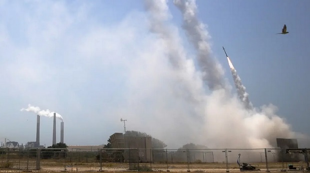 Jaringan Pipa Energi Israel Hancur Dihajar Roket Pejuang Gaza