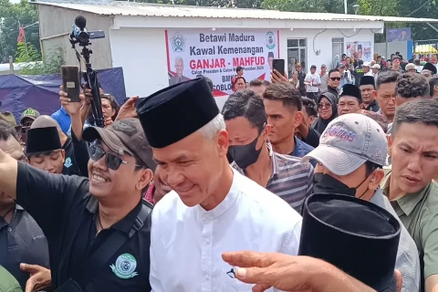 Hadiri Deklarasi Dukungan FBR, Ganjar Disambut Meriah dan Lantunan Selawat