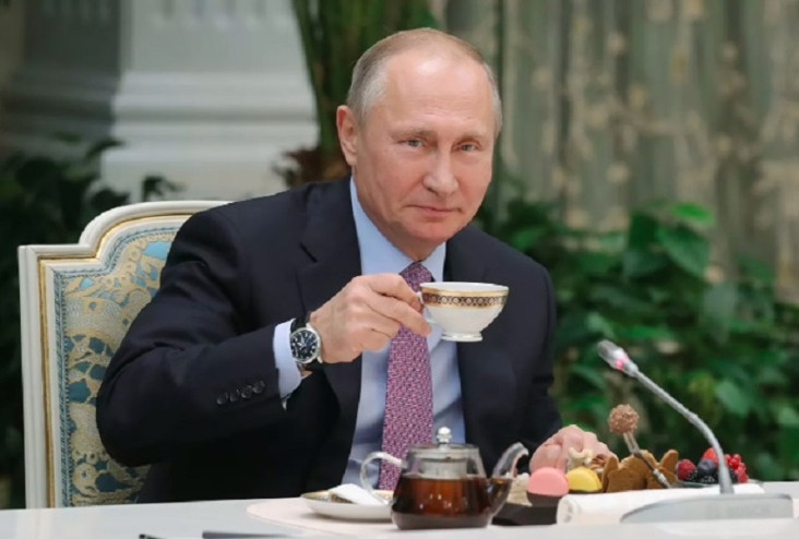 putin-ejek-barat-karena-menyebut-inflasi-dengan-namanya