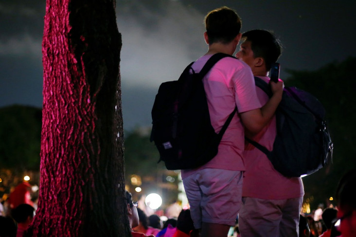singapura-tak-lagi-kriminalkan-hubungan-seks-gay-lgbtq-senang-muslim-kecewa