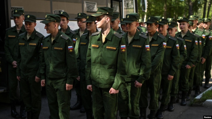 memanas-china-respons-mobilisasi-300-ribu-pasukan-cadangan-rusia