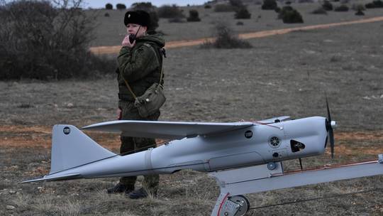 mantan-presiden-rusia-terbukti-efektif-rusia-perlu-tingkatkan-produksi-drone