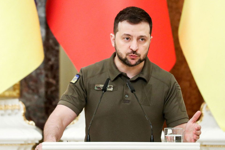 zelensky-sesumbar-ukraina-bebas-korupsi-dan-pengaruh-rusia