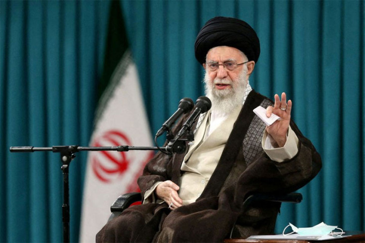 aksi-protes-nasional-khamenei-serukan-perombakan-sistem-budaya-iran