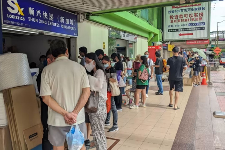 warga-china-di-singapura-ramai-ramai-kirim-obat-flu-ke-kampung-halaman