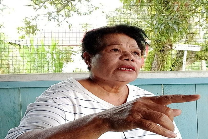 tokoh-perempuan-keerom-minta-kpk-usut-kroni-lukas-enembe-yang-terlibat-dugaan-korupsi