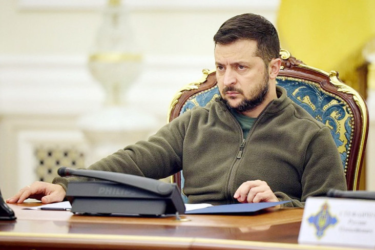 zelensky-beri-sanksi-100-tokoh-rusia-termasuk-jurnalis-dan-selebriti
