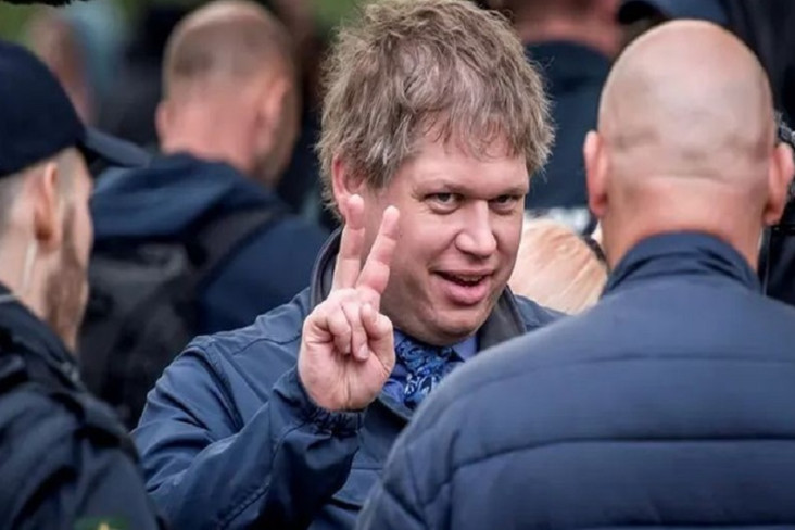 usai-bakar-al-qur-an-rasmus-paludan-banyak-orang-ancam-bunuh-saya