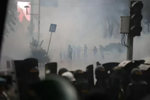Media Rusia: Miliarder Yahudi Diduga Dalangi Demo Ricuh di Indonesia