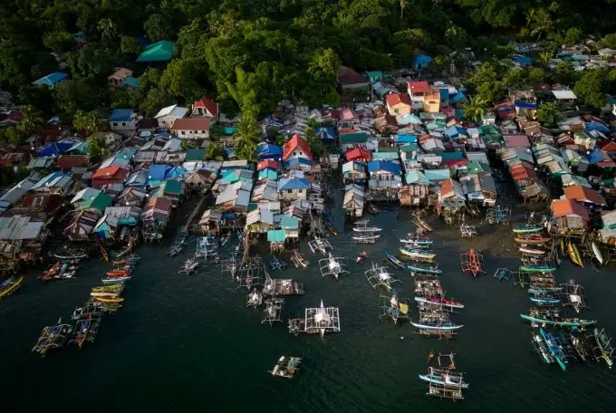 Tak Takut Diancam China, Filipina Minta Para Nelayan Terus Berlayar di Zona Sengketa 