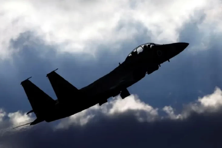 israel-bombardir-suriah-36-tentara-rezim-assad-tewas