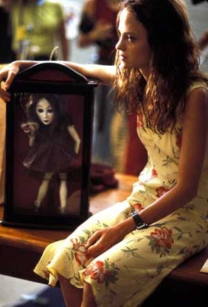 11 Boneka Menyeramkan Yang Ada di Film