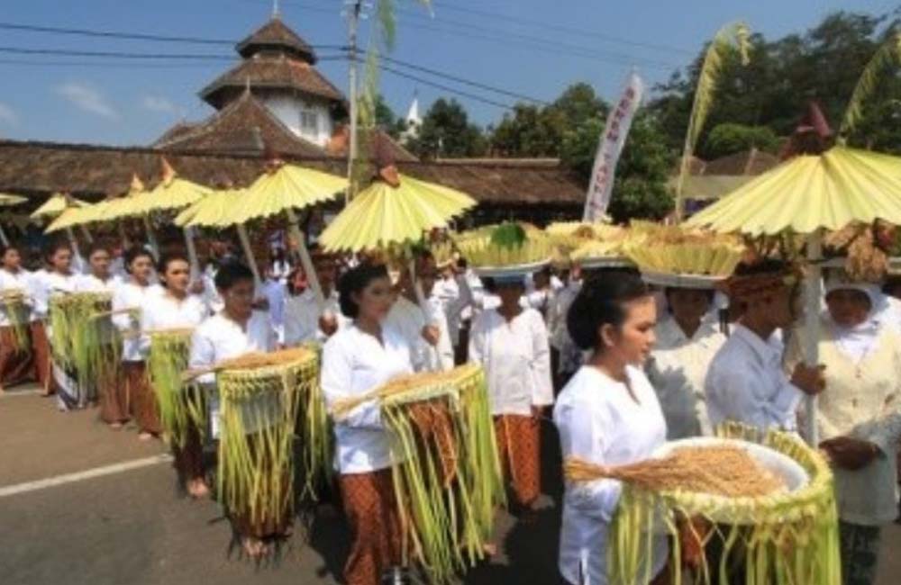 Sunda Wiwitan Dinista di Tanah Sendiri