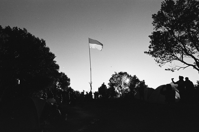 warung-ngumpul-penggemar-kamera-analog---part-5