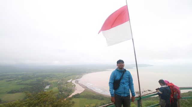 Tempat Hits di Sukabumi yang Cantik, Geopark Ciletuh