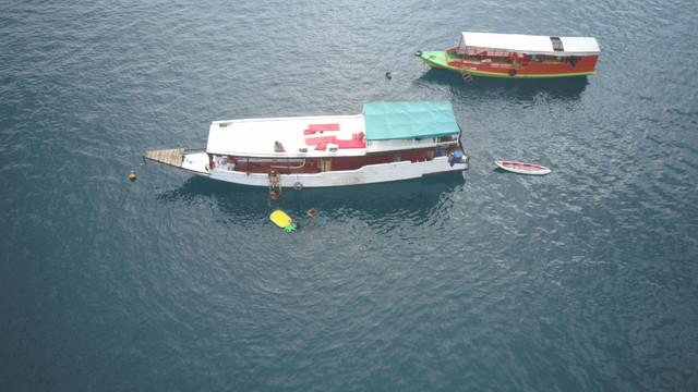 Pesona Labuan Bajo yang Eksotis