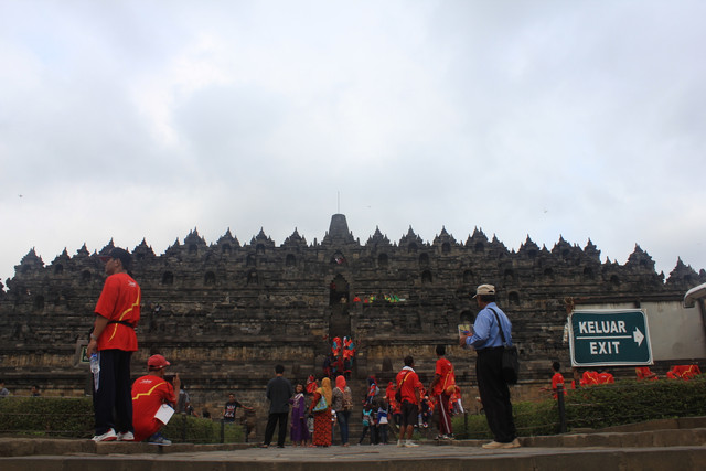 Jalan-Jalan ke Candi Borobudur dan Event Lari Maraton 10k