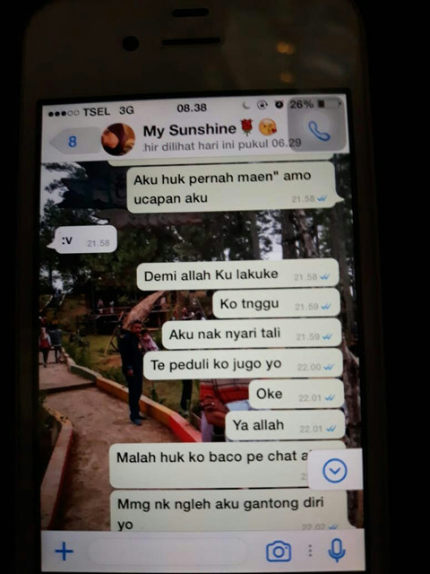 Cemburu, pemuda Aceh gantung diri. Sperma berceceran di lantai jadi bukti