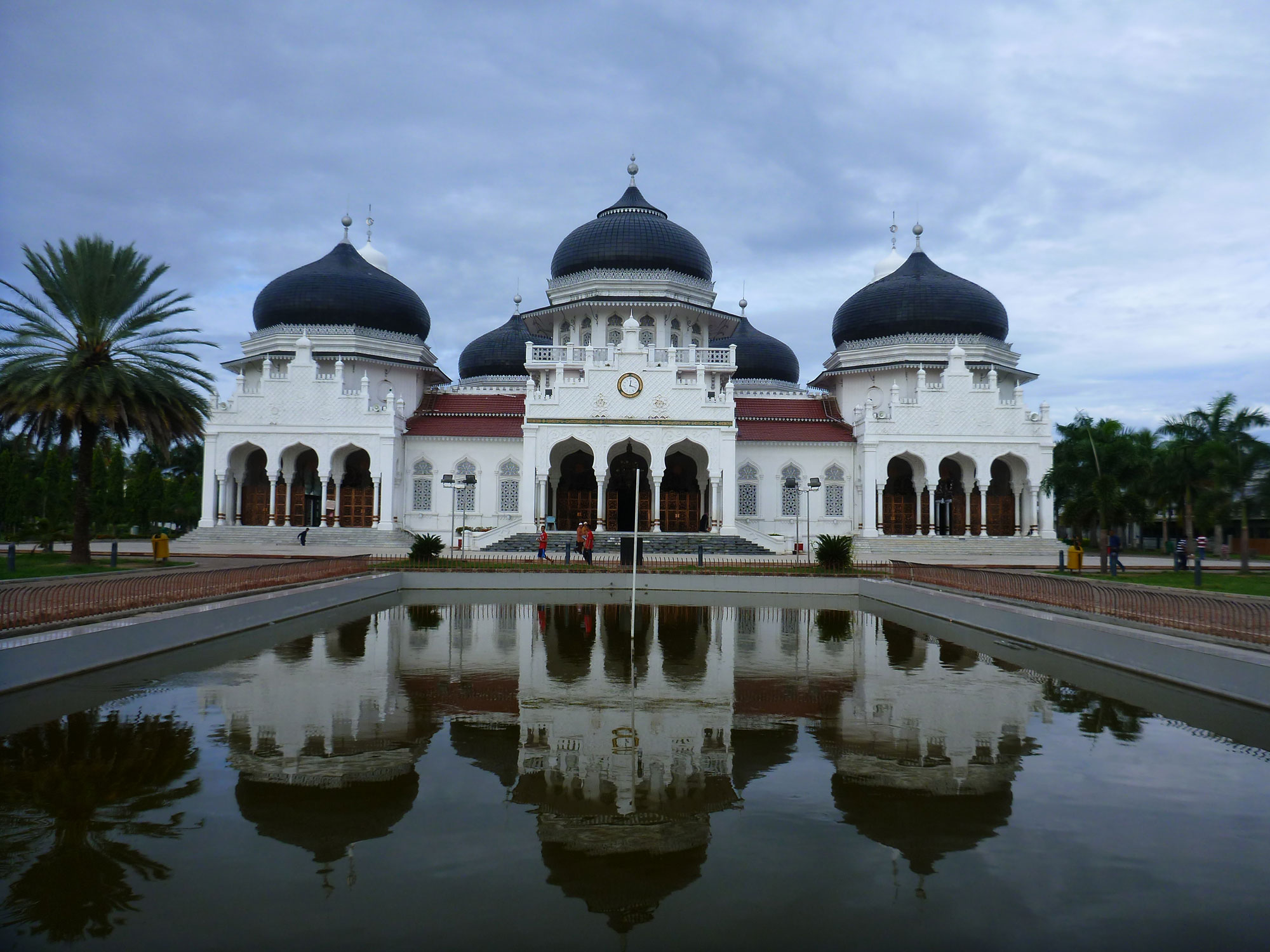 Mengenal KRI Banda Aceh, Pusat Komando Pencarian Korban AirAsia QZ 8501