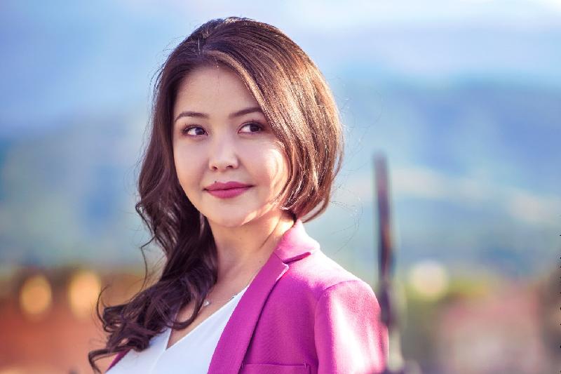 Seksi &amp; Anggun, Inilah 7 Perempuan Kazakhstan Yang Sangat Digemari, Kamu Mau Tahu?