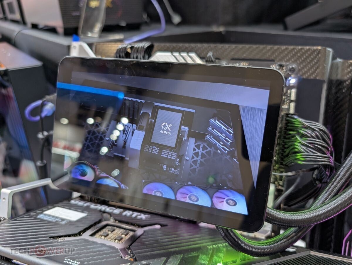 Computex 2025: Banyak produk layar di komponen—cuma gimmick atau ada efek nyata?”