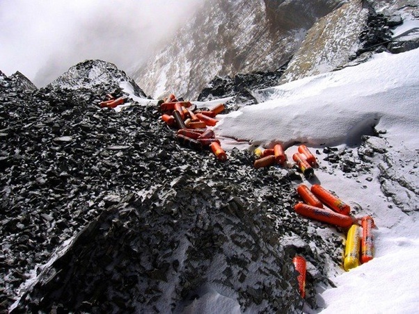 Meninggal Di Gunung Everest Mayatnya Sering Dibiarkan Begitu Saja, Apa Penyebabnya? 