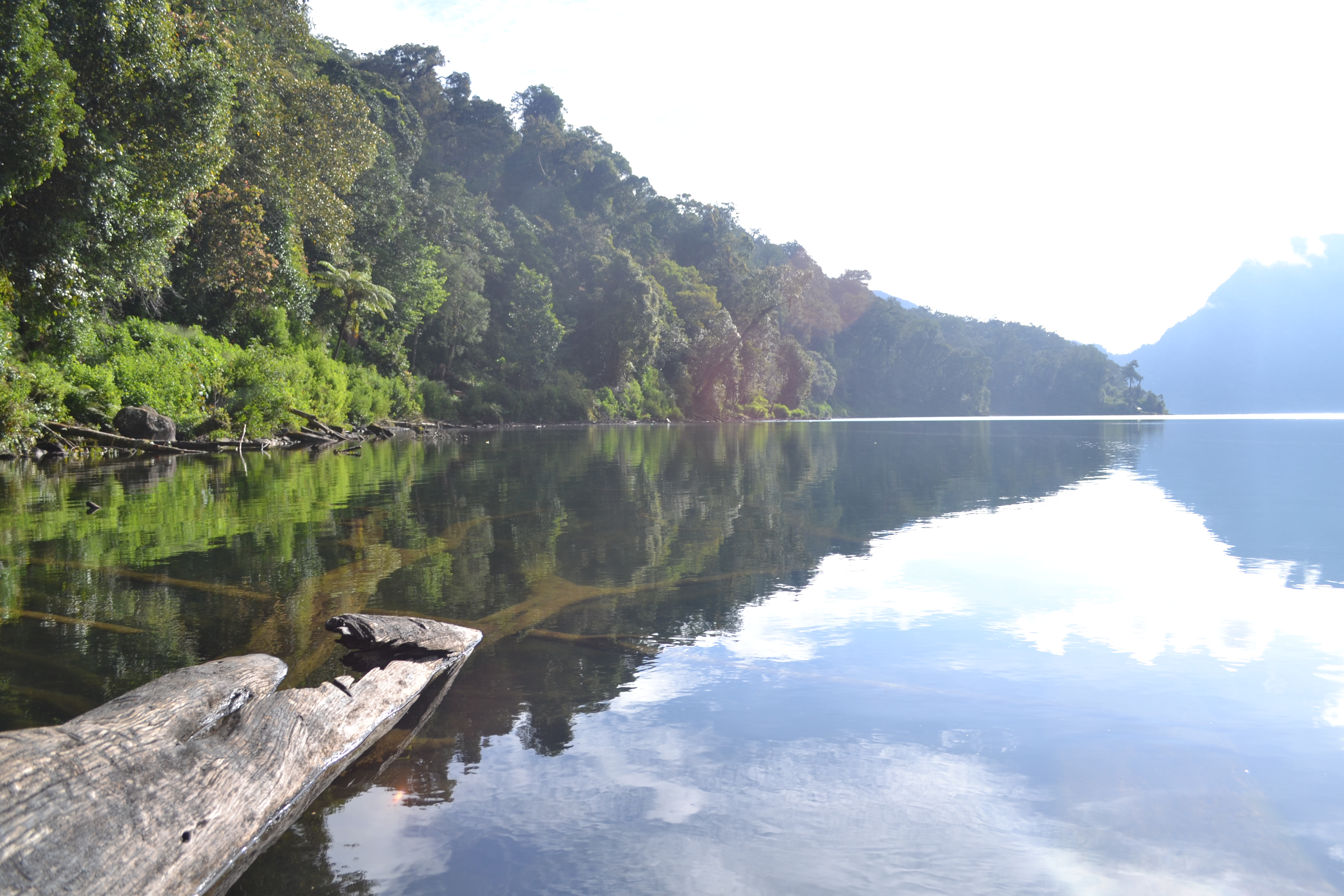 Menjelajah 7 Gunung Terindah di Indonesia Tercinta