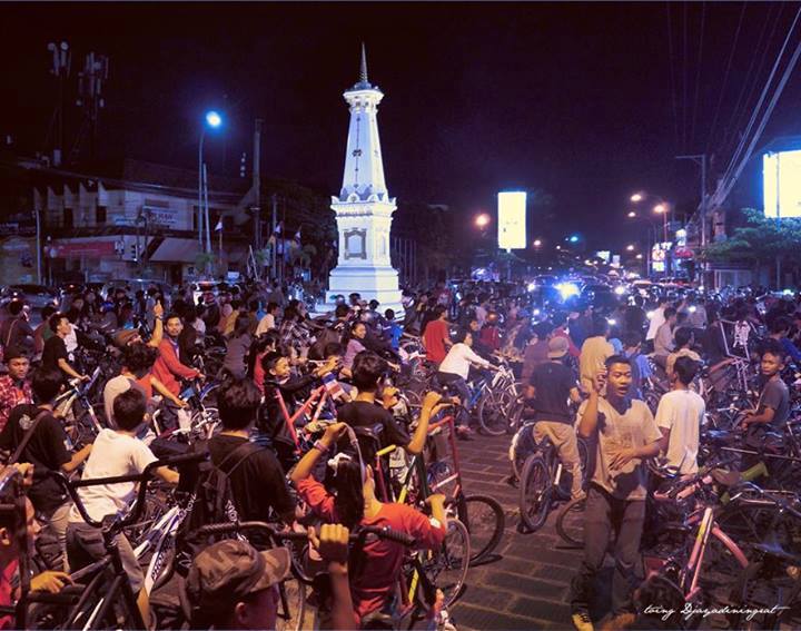 Jogja Last Friday Ride (yang suka gowes masukkkkkk yooookk)