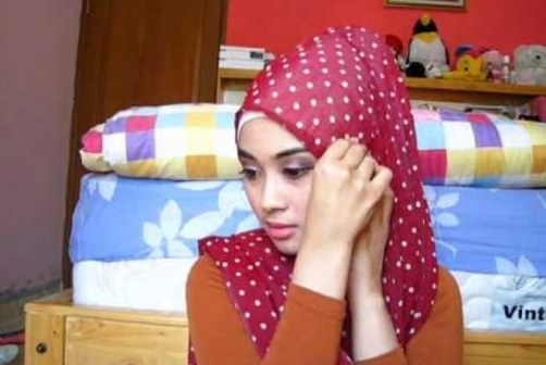 Siapa Wanita Berjilbab Indonesia Tercantik? Ini dia orangnya (PIC)