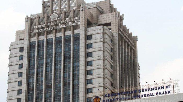 Minta Menkeu Mundur, Ternyata Segini Gaji PNS DJP Bursok Anthony Sebulan