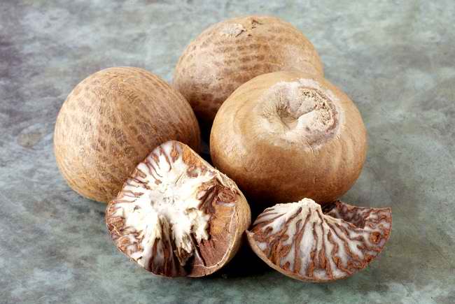 JOSS!! Manfaat Buah Pinang yang Bikin tercengang !!! karena luar biasa banget 