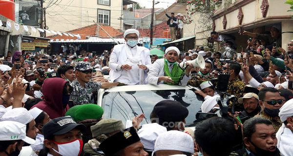 PA 212 Bakal Kawal Pemeriksaan Habib Rizieq di PMJ, Negara Tak Boleh Kalah