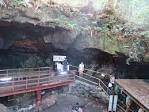 Narusawa Hyoketsu: Gua Es Cantik di Timur Hutan Bunuh Diri Jepang