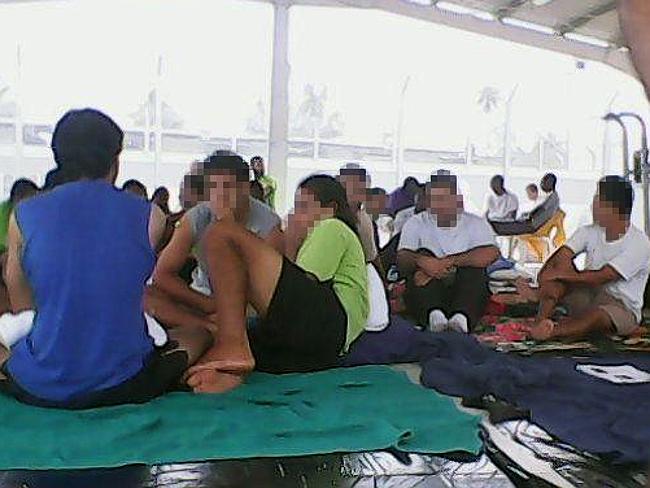 parasite news,Desperate asylum seekers resort to self harm in Manus Island protests