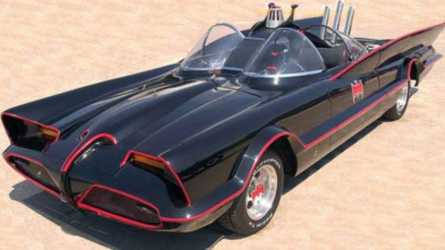 Mobil Batman dijual gan, mau beli ga ??