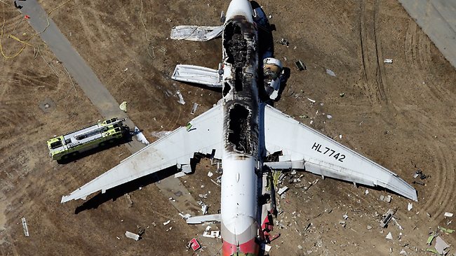 &#91;Video&#93; Detik Detik Jatuhnya Pesawat Asiana di San Francisco