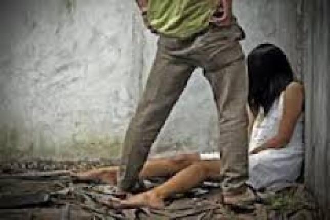 ABG 17 tahun disetubuhi 80 kali dan direkam oleh pacarnya