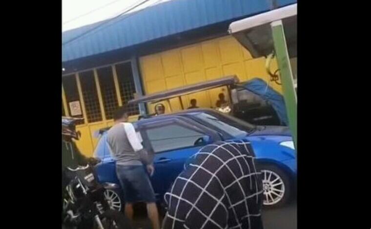 Cuma Gara-gara Urusan Parkir, Pria Tampar Mahasiswi Cantik Ini